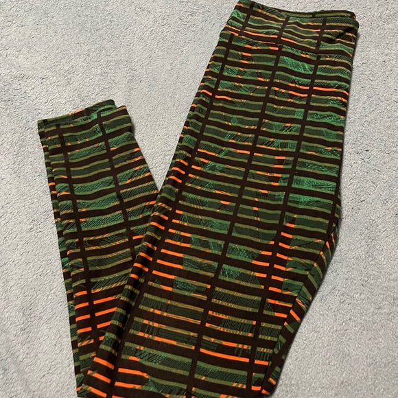 Lularoe tc leggings - Picture 1 of 3